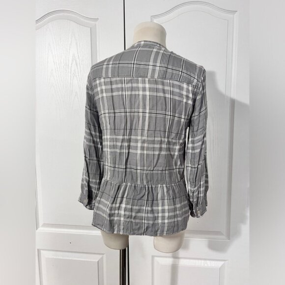Abercrombie and Fitch Plaid Button Down‎ Top - sz S - Picture 4 of 6